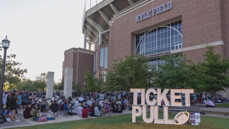 Hundreds of Aggies show up for first ticket pull of 2023 football season