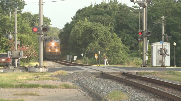 Frequent train stops create delays for emergency responders