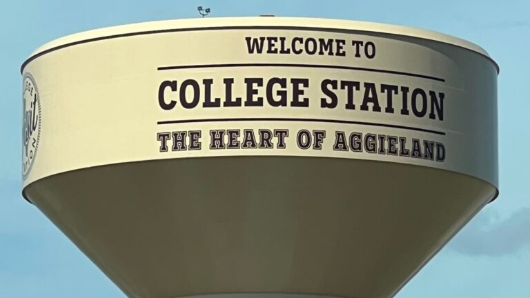 New water line being installed in College Station