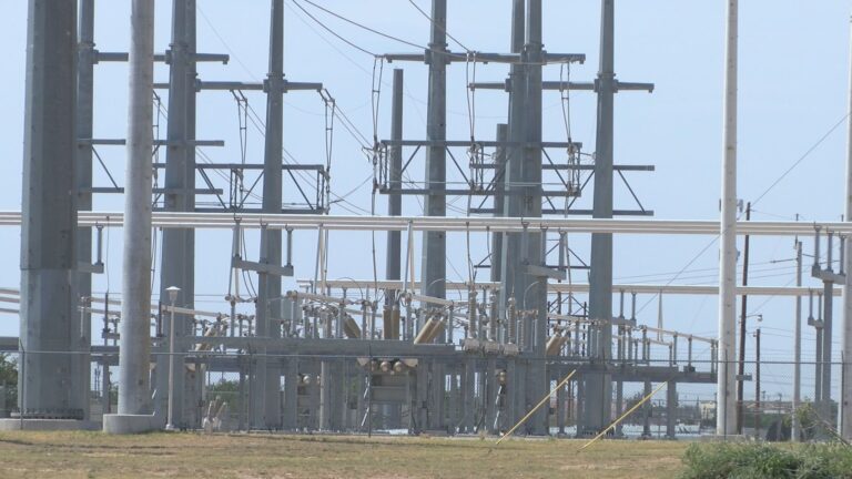 Expecting tight grid conditions, ERCOT requests conservation again