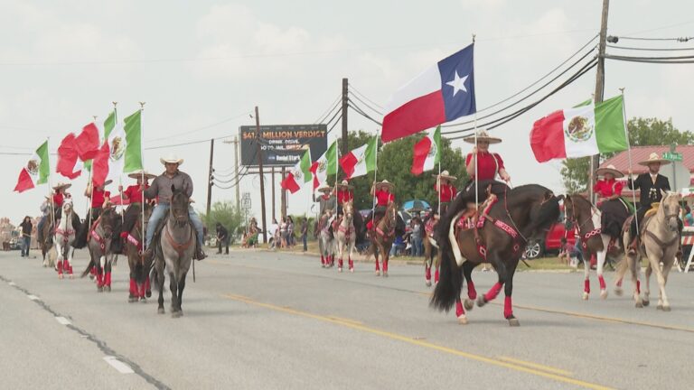 Downtown Bryan comes alive for Hispanic Heritage Month & annual Fiestas Patrias Parade & Festival