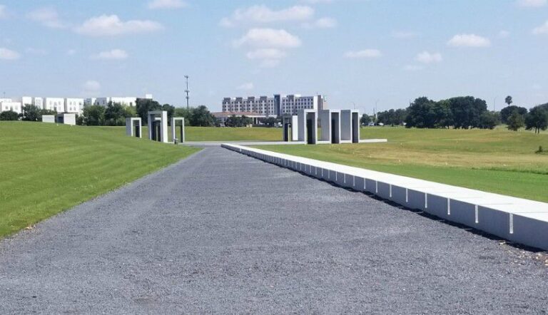 Volunteers needed for Bonfire Memorial cleaning ahead of this year’s Remembrance Ceremony