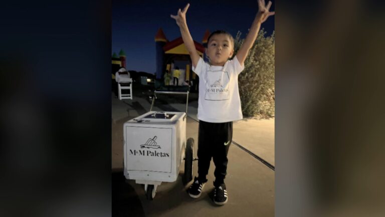 Temple 3-year-old starts his own business selling paletas