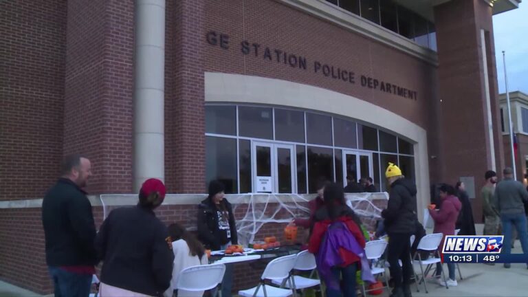 College Station Police Department hosts ‘Cops & Goblins’ Trunk or Treat Event