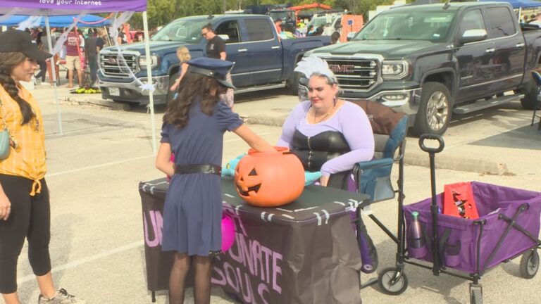 Trunk or Treat brings Halloween fun early