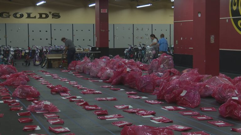 With 400 wish lists left to fill, Salvation Army extends Angel Tree donation deadline