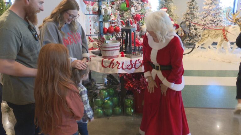 Madisonville Christmas Company looks to ‘give back and do more’ after first holiday season