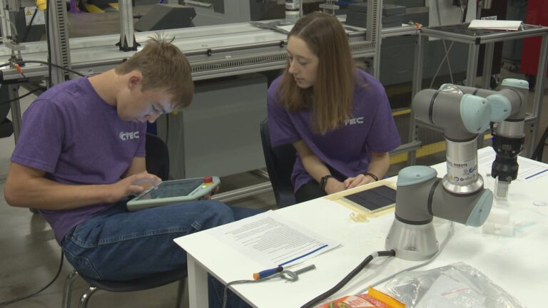 Bryan, College Station, Katy students face off in robotics competition