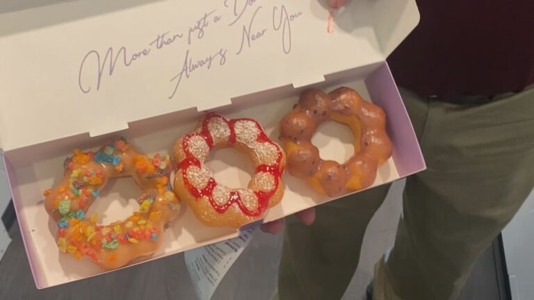 Hawaiian-style donut shop opens in College Station