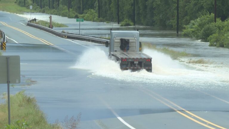 Flooding shuts down roadways in Grimes County, creates dangers for drivers