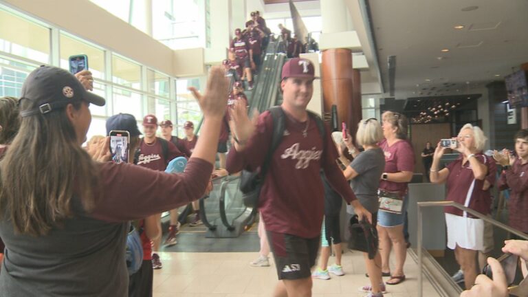 Aggie fans witness history at College World Series