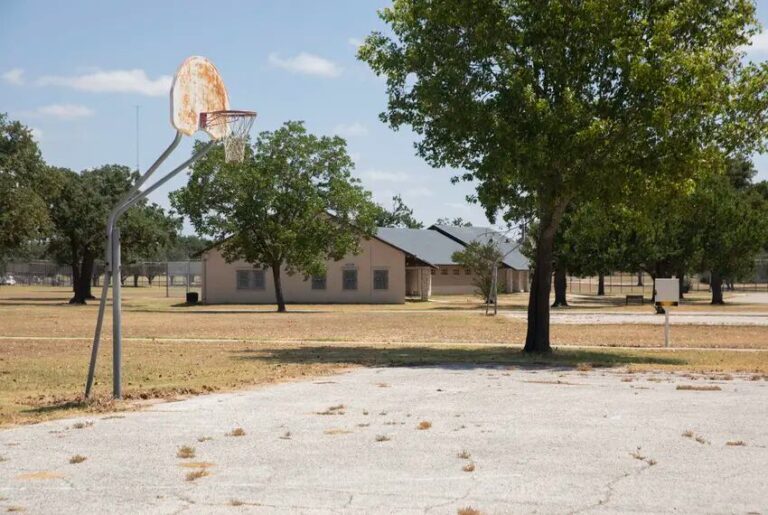 Justice Department finds conditions at 5 Texas Juvenile Justice facilities violate the Constitution