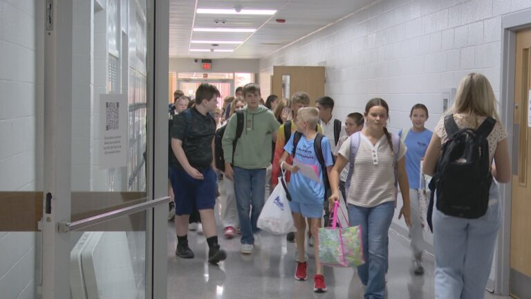 Iola ISD Seniors remark bittersweet sentiment heading into final year: ‘ Feels like the last chapter’